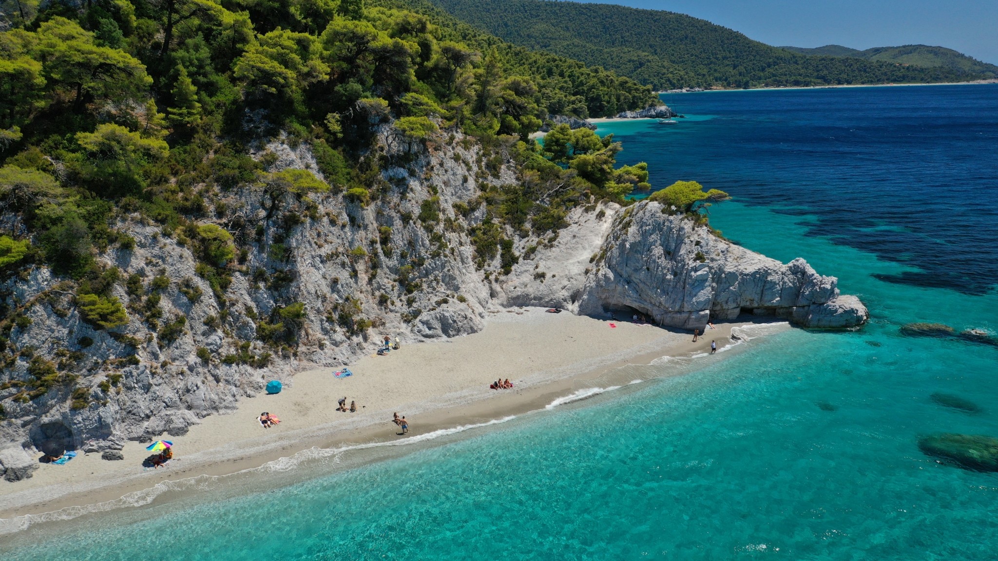 skopelos-hovolo-beach