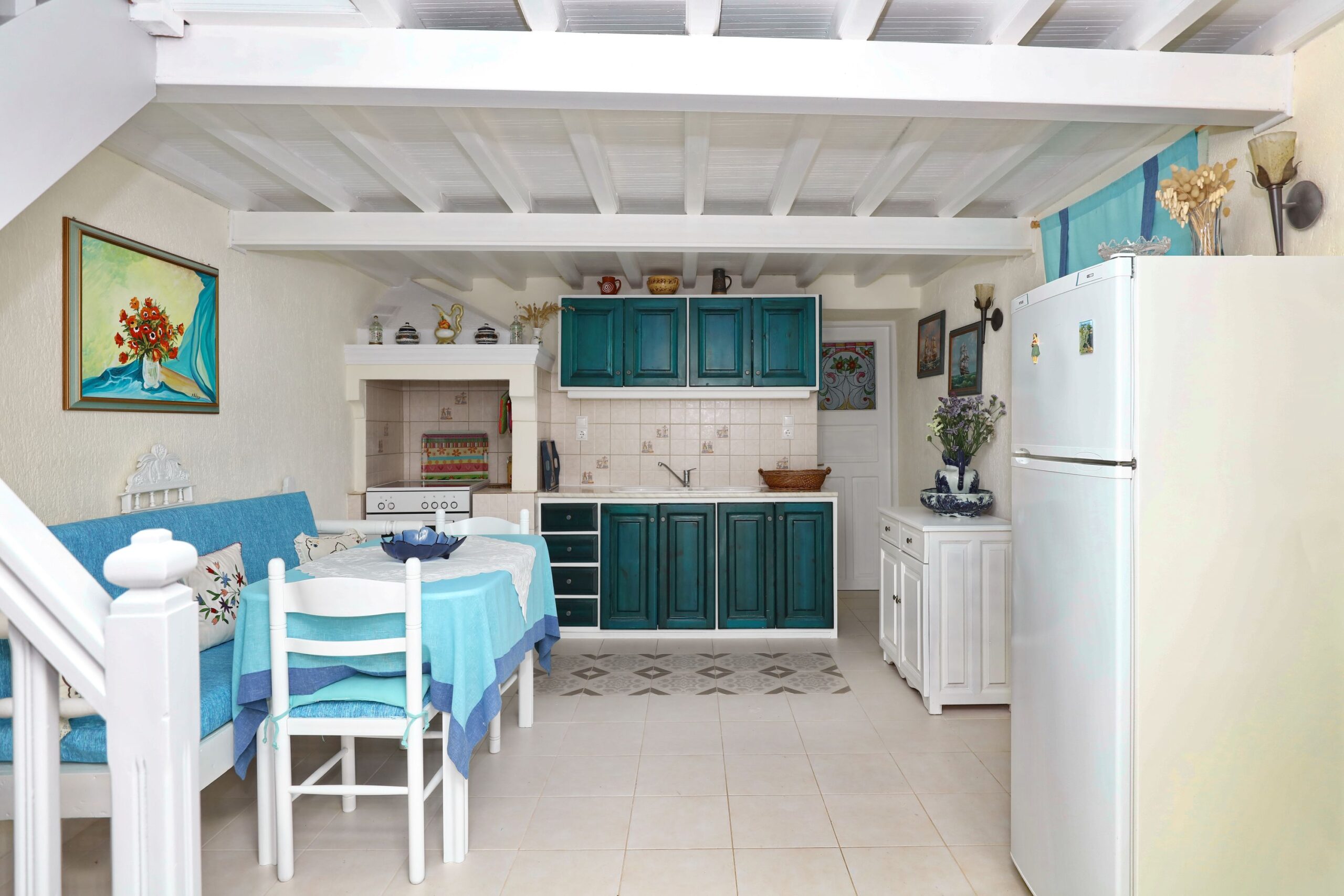 villa-potami-skopelos-kitchen