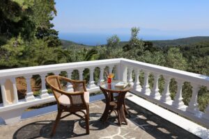 villa-potami-second terrace